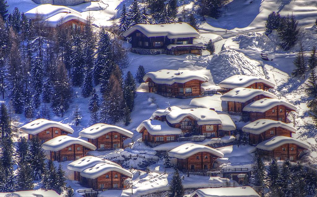 Park Chalet Village Livigno Exterior photo